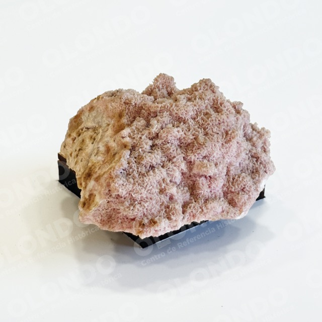 MAGNESITA Y OTROS — Minerales de Eugi, Navarra